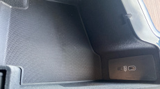 Volvo XC60 2.0 T8 [455] RC PHEV Ultimate Dark 5dr AWD Gtron Estate